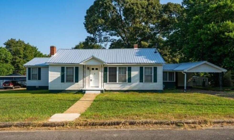 5027 Lapine Dr, Adamsville, AL à vendre - Photo de l’immeuble – Image 3 sur 12