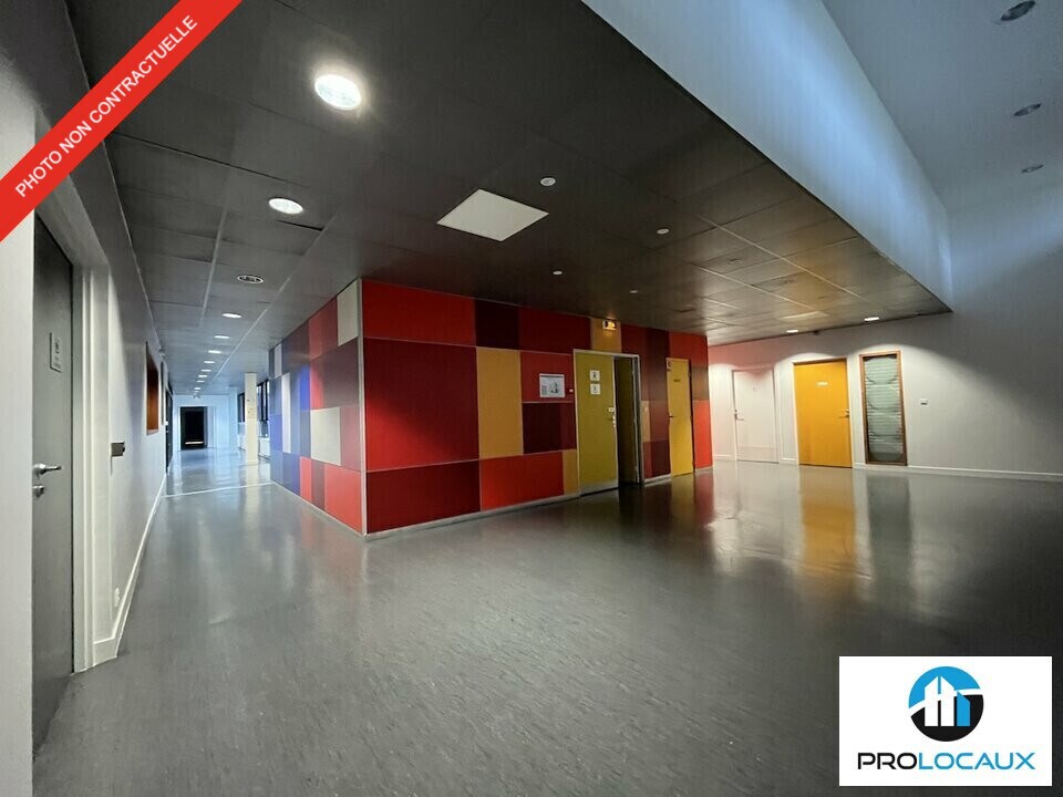 Bureau dans Sarcelles à louer Photo intérieure– Image 1 sur 39