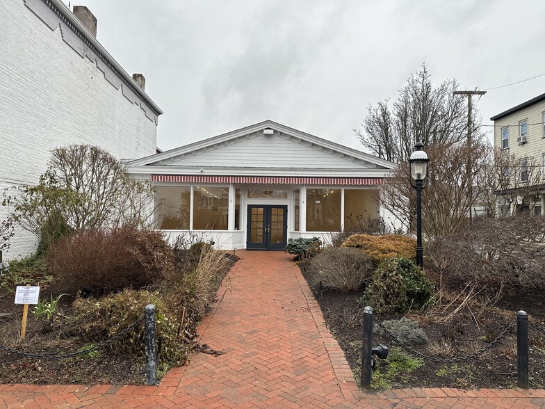 200 Main St, Greenport, NY à vendre - Photo de l’immeuble – Image 3 sur 20