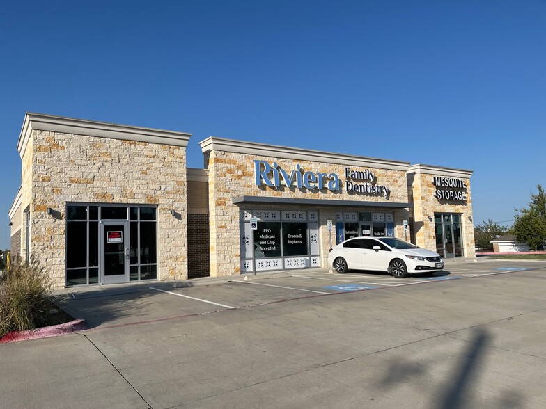 955 W Cartwright Rd, Mesquite, TX à louer - Photo de l’immeuble – Image 2 sur 16