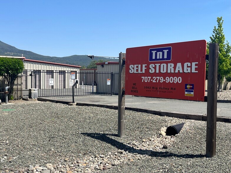 3562 Big Valley Rd, Kelseyville, CA à vendre - Photo principale – Image 1 sur 8