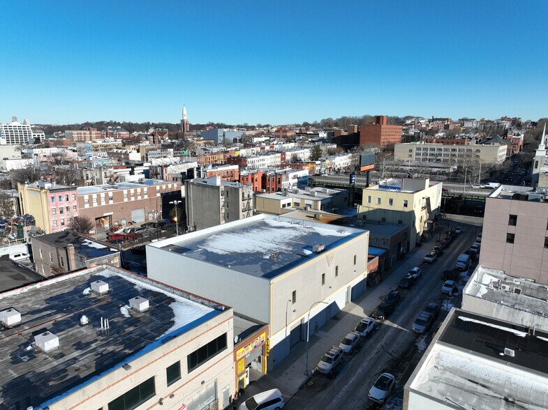 255 47th St, Brooklyn, NY à louer - Photo de l’immeuble – Image 3 sur 12