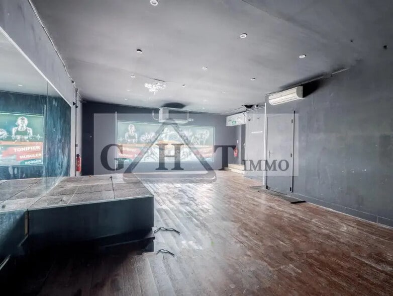 Industriel/Logistique dans Taverny à vendre - Photo intérieure – Image 3 sur 7