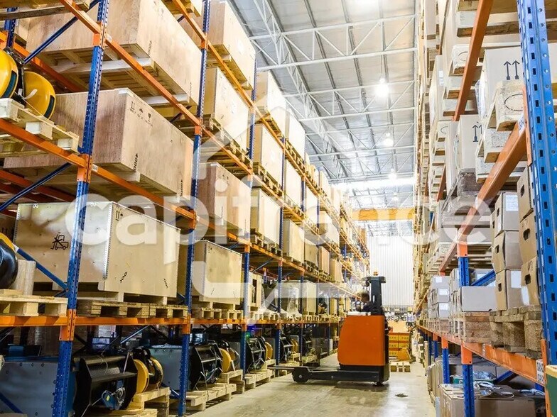 Industriel/Logistique dans Saint-Maurice-de-Beynost à louer - Photo de l’immeuble – Image 1 sur 2