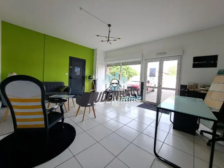 Bureau dans L'Union à louer - Photo de l’immeuble – Image 2 sur 17