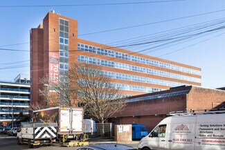 Plus de détails pour Chatsworth Rd, Worthing - Bureau à louer