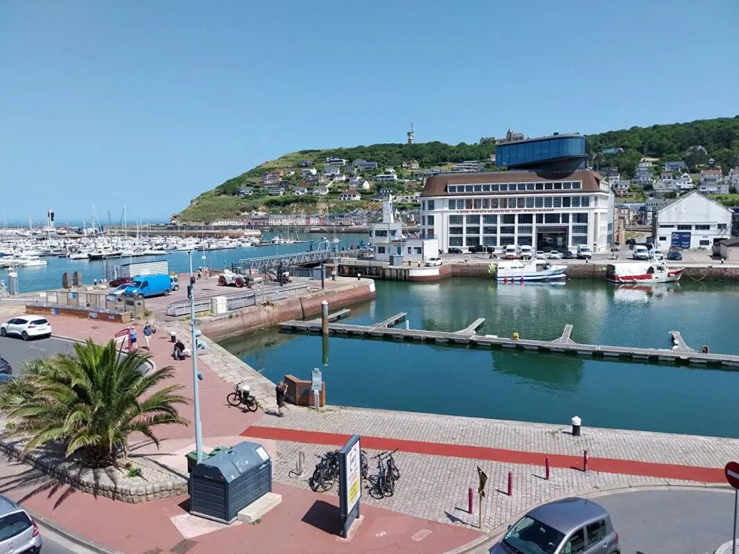 Local d'activités dans Fécamp à vendre Photo principale– Image 1 sur 1