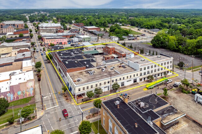 Plus de détails pour Full City Block Rehab or Adaptive Reuse – Local commercial à vendre, Lancaster, SC