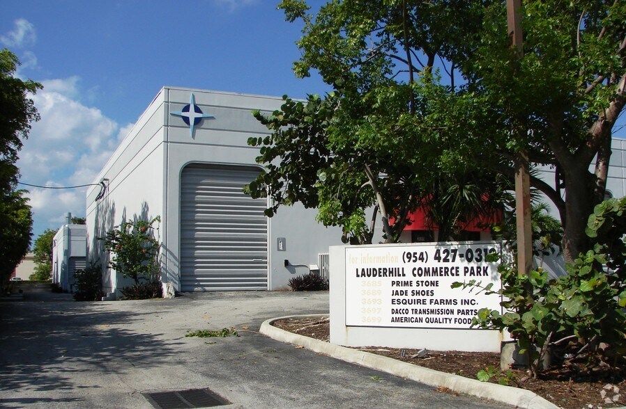 3665-3699 NW 15th St, Lauderhill, FL à vendre - Photo de l’immeuble – Image 2 sur 4