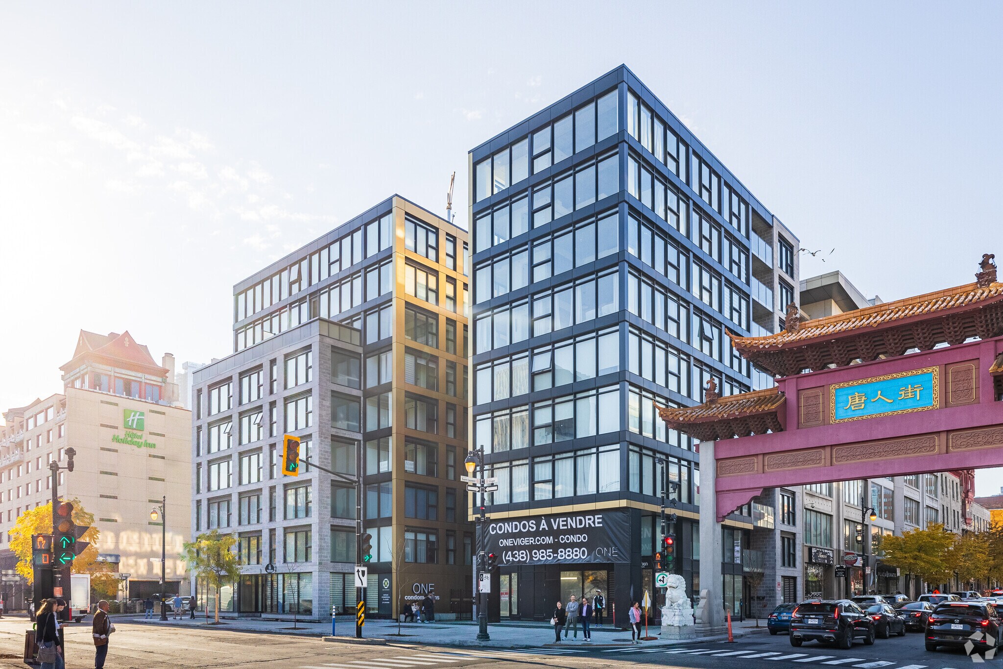 975 Rue Clark, Montréal, QC à louer Photo principale– Image 1 sur 4