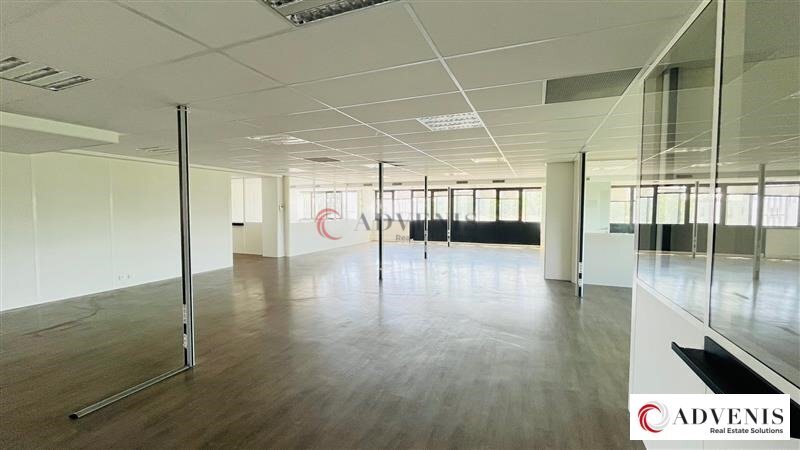 Bureau dans Mérignac à louer - Photo de l’immeuble – Image 3 sur 12
