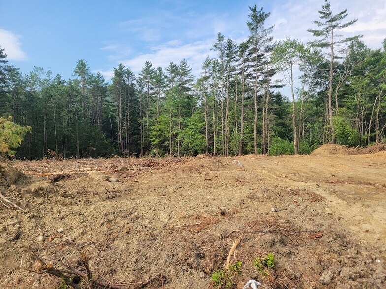 680-2 680-2 John Stark Hwy, Newport, NH à vendre - Photo de l’immeuble – Image 3 sur 9