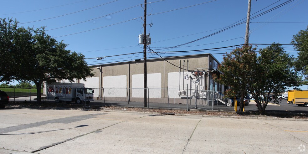 5600 Jefferson Hwy, New Orleans, LA à louer - Photo de l’immeuble – Image 2 sur 2