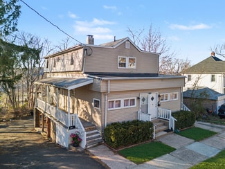 Plus de détails pour 219 S Orchard St, Wallingford, CT - Logement à vendre