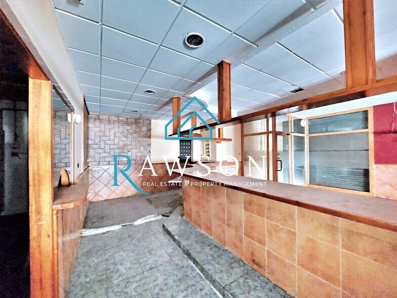 View Photo