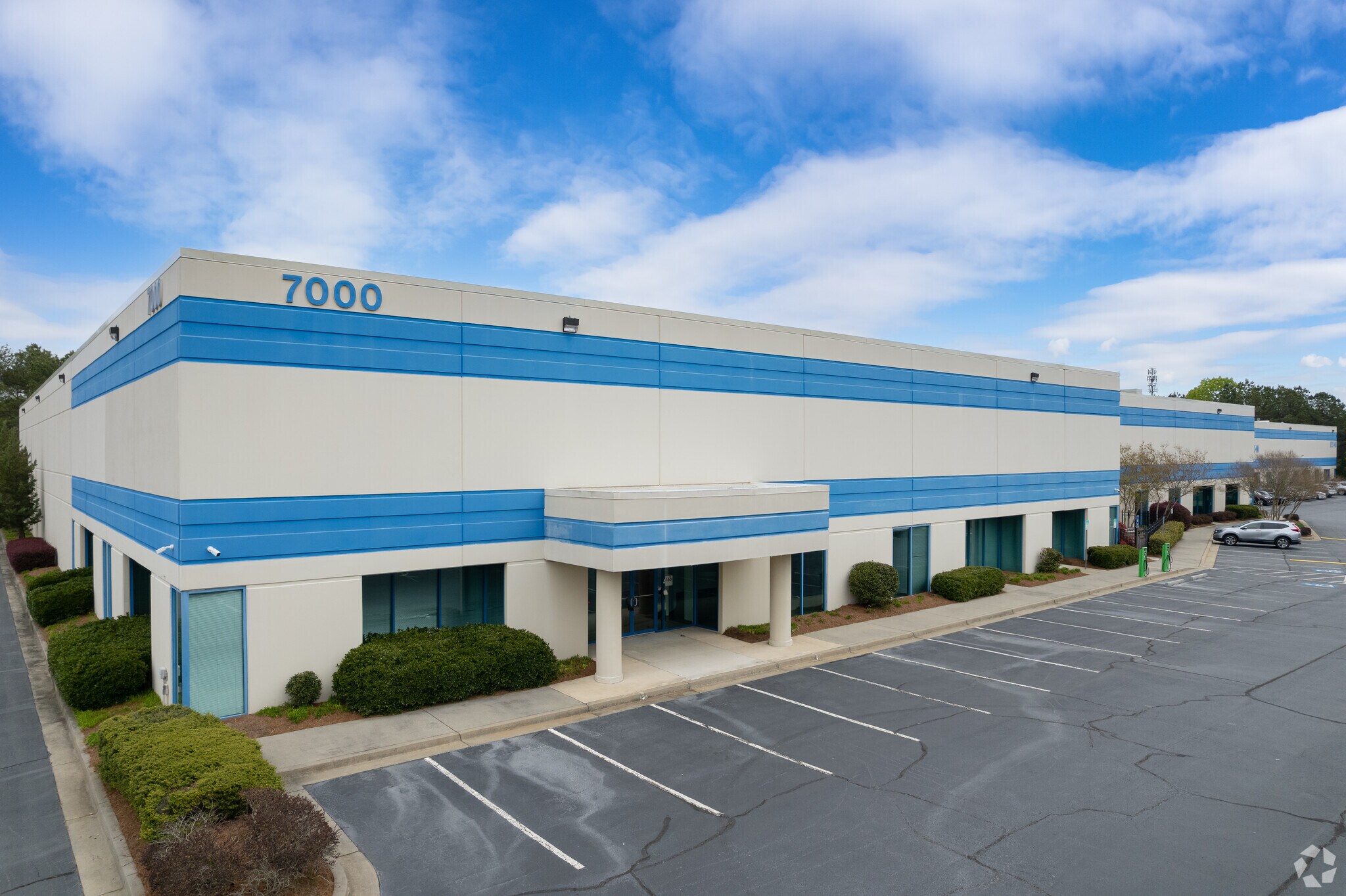 7000 Highlands Pky SE, Smyrna, GA à louer Photo principale– Image 1 sur 19