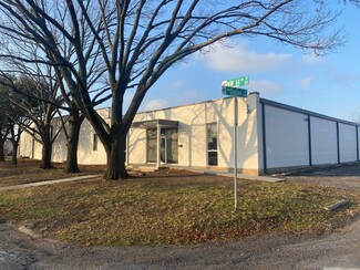 Plus de détails pour 113 NW 14th St, Grand Prairie, TX - Industriel/Logistique à louer