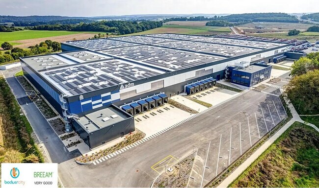 Plus de détails pour Industriel/Logistique à louer