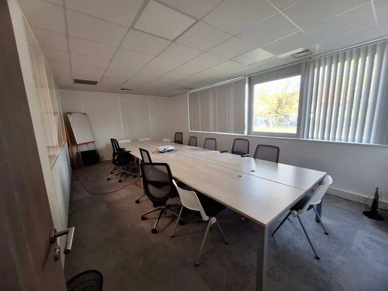 4-8 Rue René Cassin, Bordeaux à louer - Photo de l’immeuble – Image 3 sur 14