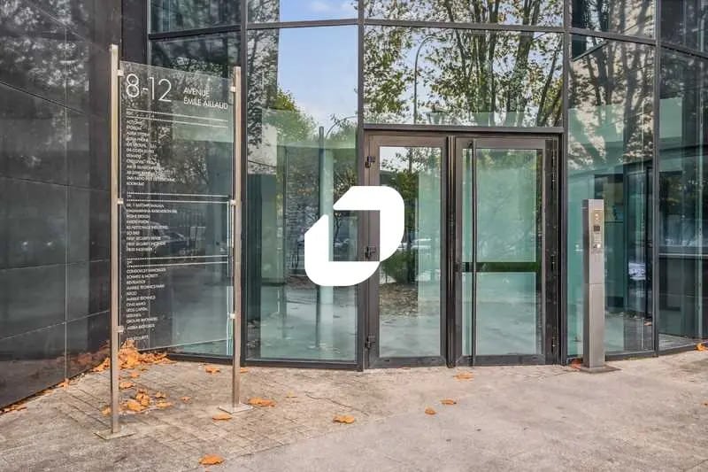 Bureau dans Grigny à vendre - Photo de l’immeuble – Image 1 sur 10