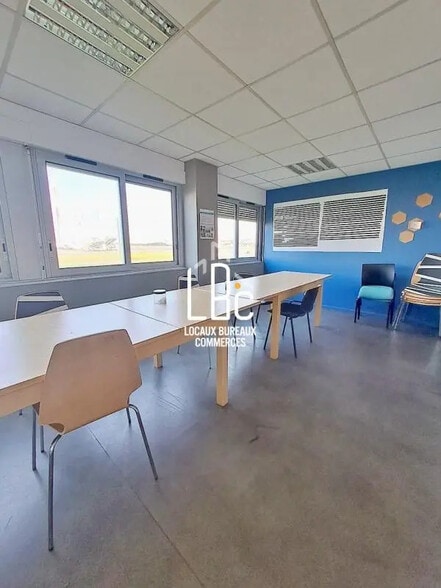 1 Rue Clément Ader, Bouguenais à louer - Photo de l’immeuble – Image 2 sur 8