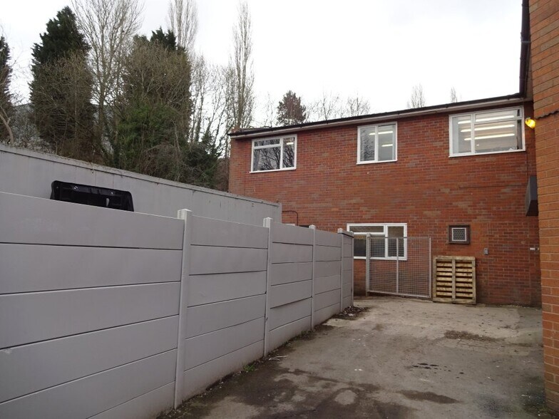 46 Clensmore St, Kidderminster à vendre - Photo de l’immeuble – Image 3 sur 4