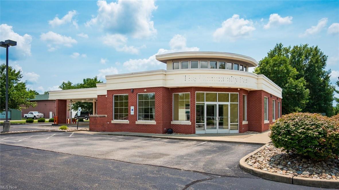 61246 Southgate Rd, Cambridge, OH à vendre Photo de l’immeuble– Image 1 sur 35