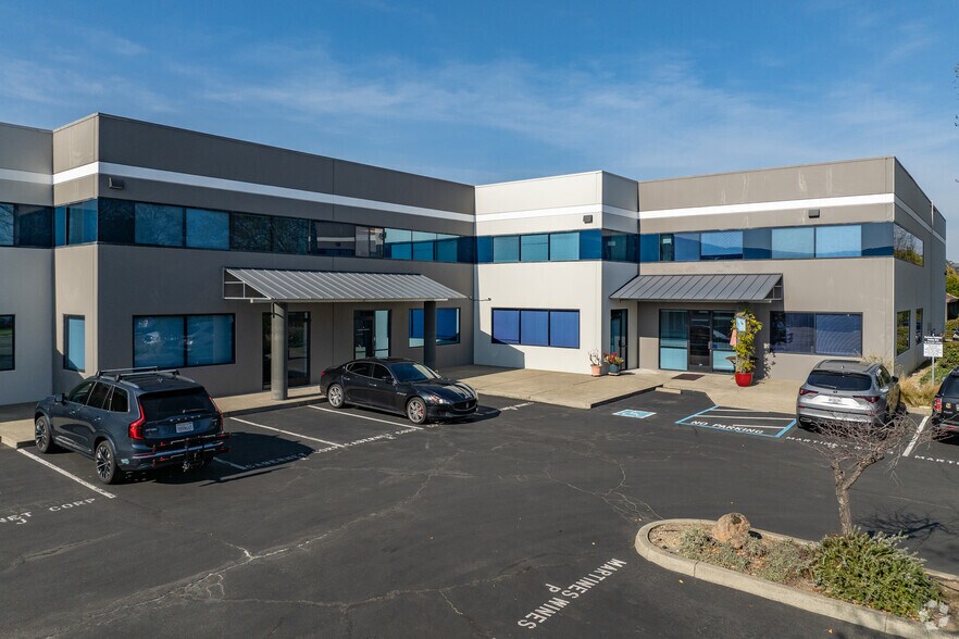 285 Bel Marin Keys Blvd, Novato, CA à louer - Photo de l’immeuble – Image 2 sur 6