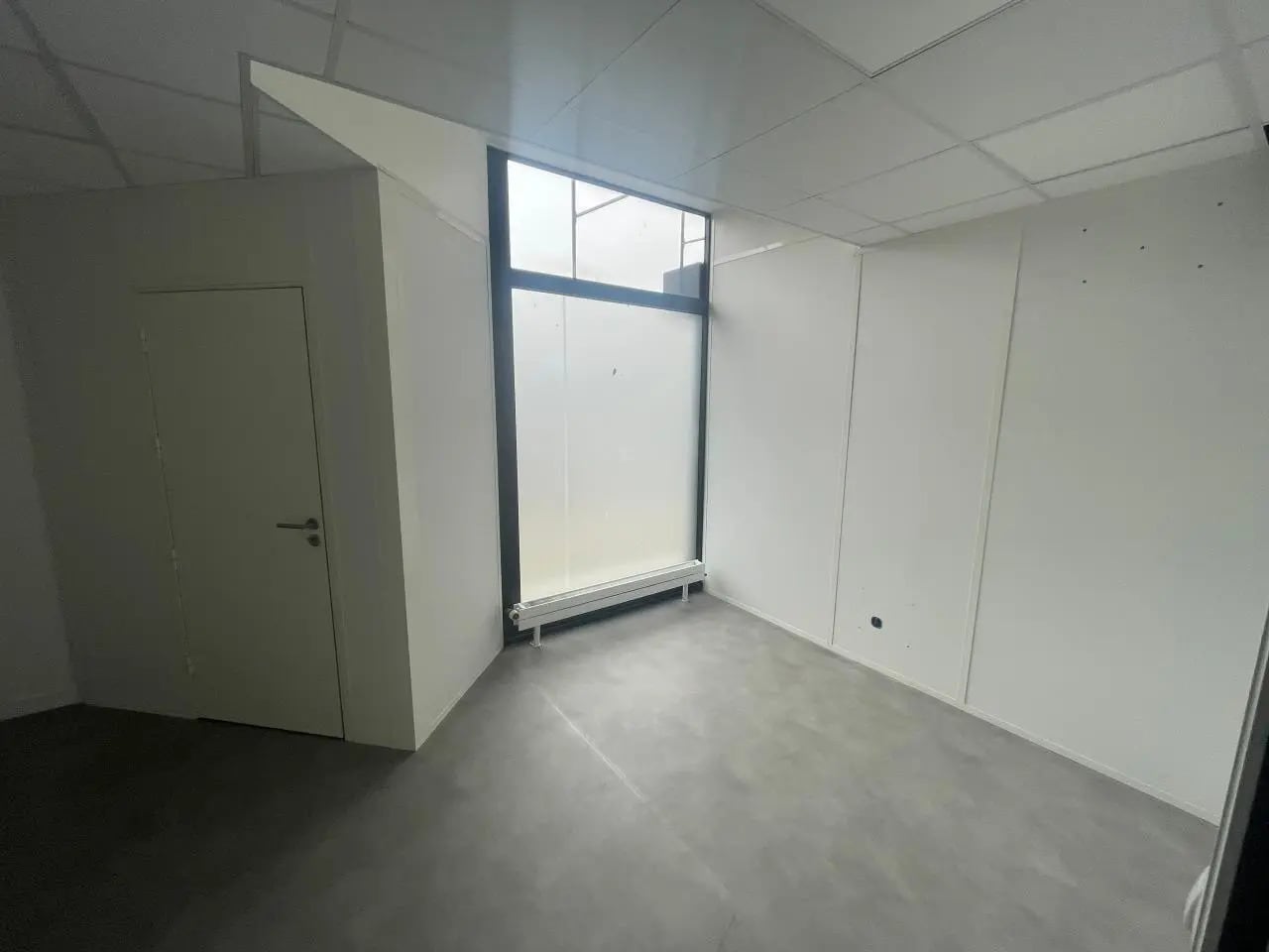 Bureau dans Cergy à vendre Photo intérieure– Image 1 sur 12