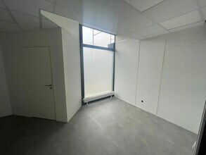Bureau dans Cergy à vendre Photo intérieure– Image 1 sur 12