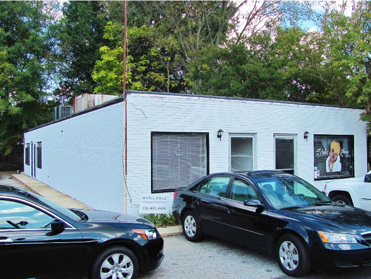 2501 E Bessemer Ave, Greensboro, NC à louer Photo de l’immeuble– Image 1 sur 14