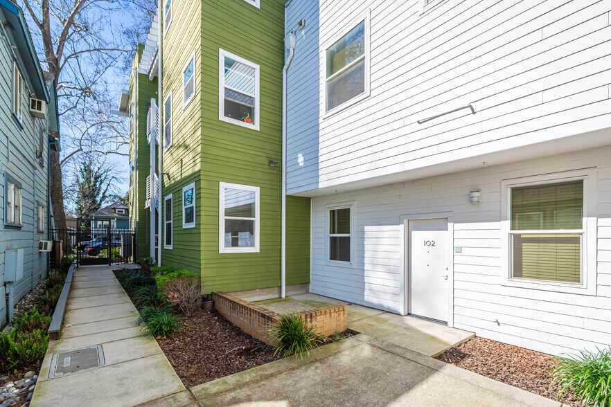 519 T St, Sacramento, CA à vendre - Photo de l’immeuble – Image 3 sur 10