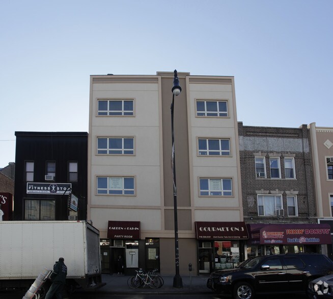 1412 Avenue J, Brooklyn, NY à louer - Photo de l’immeuble – Image 2 sur 2
