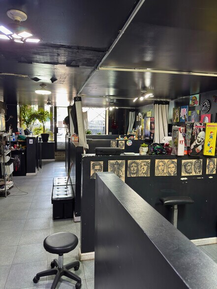 109 E 153rd St, Bronx, NY à louer - Photo de l’immeuble – Image 2 sur 7