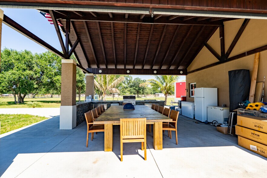 21810 NW 270th St, Okeechobee, FL à vendre - Photo de l’immeuble – Image 3 sur 17
