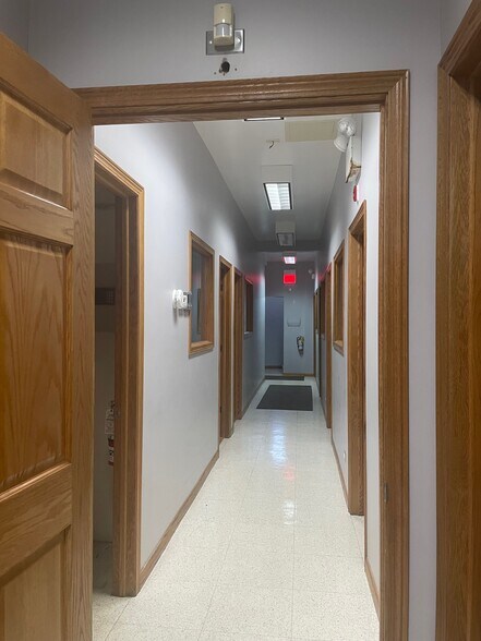 7641 W 63rd St, Summit Argo, IL à vendre - Photo de l’immeuble – Image 3 sur 6