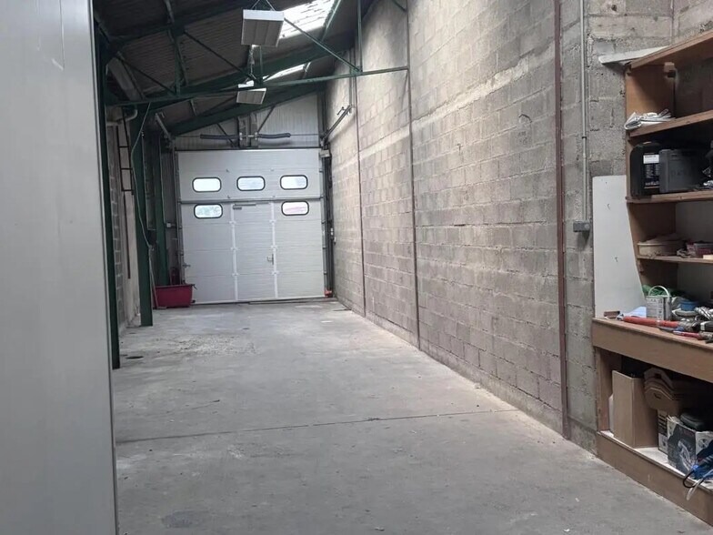 Industriel/Logistique dans Colombes à vendre - Photo intérieure – Image 3 sur 17