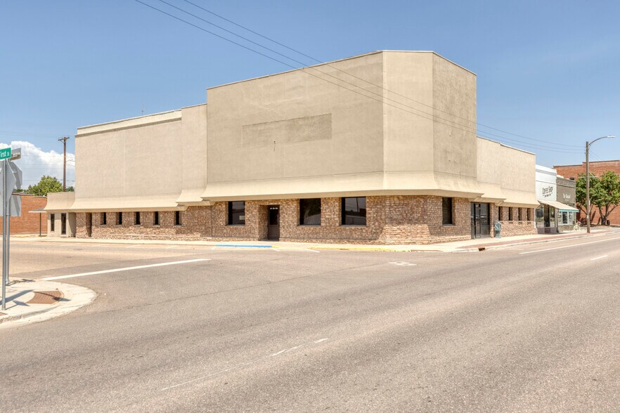 100 Oak Ave, Eaton, CO à louer - Photo de l’immeuble – Image 3 sur 16