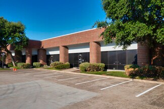 Plus de détails pour 10440-10460 Miller Rd, Dallas, TX - Local d'activités à louer