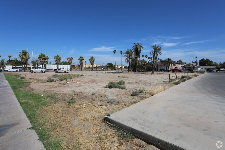Hwy 111 & Hwy 98, Calexico, CA à vendre - Photo de l’immeuble – Image 2 sur 5