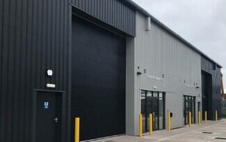 Plus de détails pour 12 Collis Close, Burntwood - Industriel/Logistique à louer