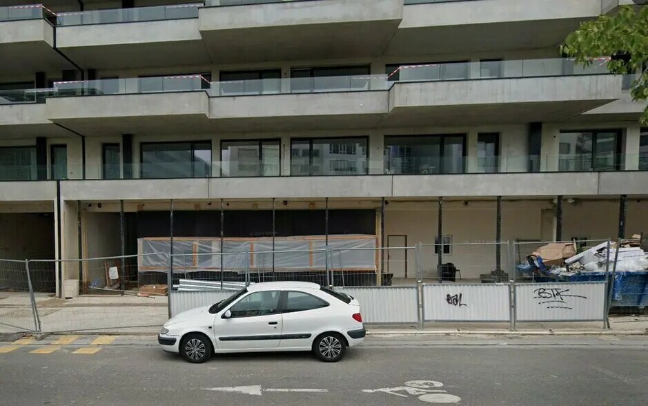 Local commercial dans Colombes à louer - Photo de l’immeuble – Image 2 sur 8