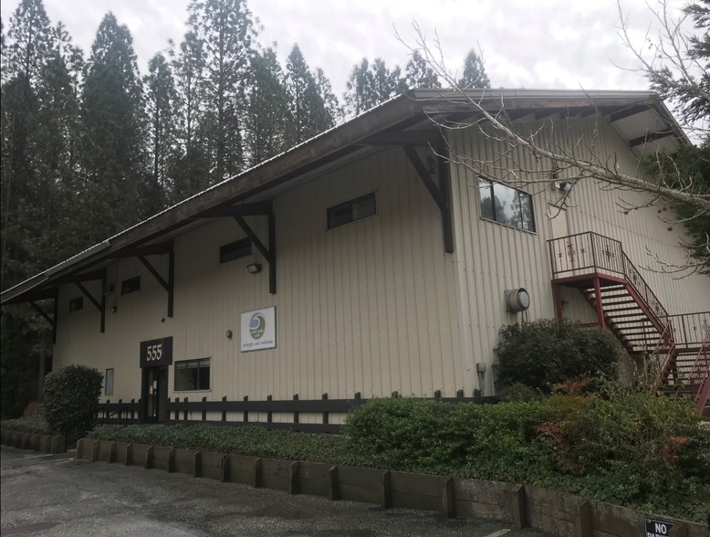 555 Searls Ave, Nevada City, CA à vendre - Photo principale – Image 1 sur 28