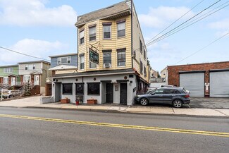Plus de détails pour 631 Schuyler Ave, Kearny, NJ - Local commercial à louer