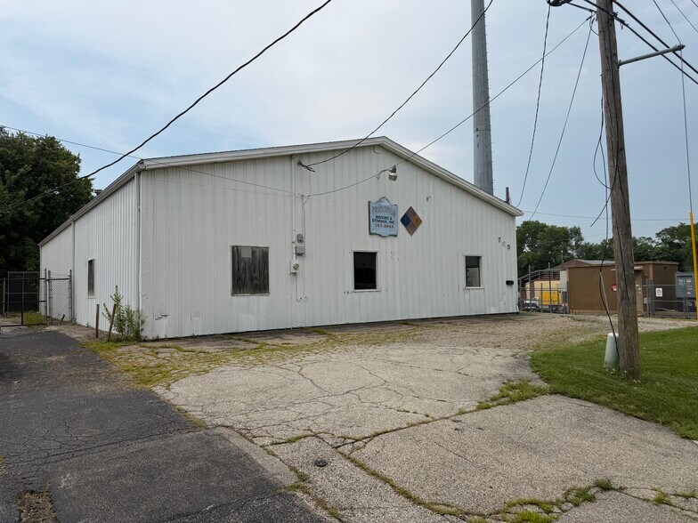 709 N Lincoln Ave, Springfield, IL à vendre - Photo de l’immeuble – Image 2 sur 10
