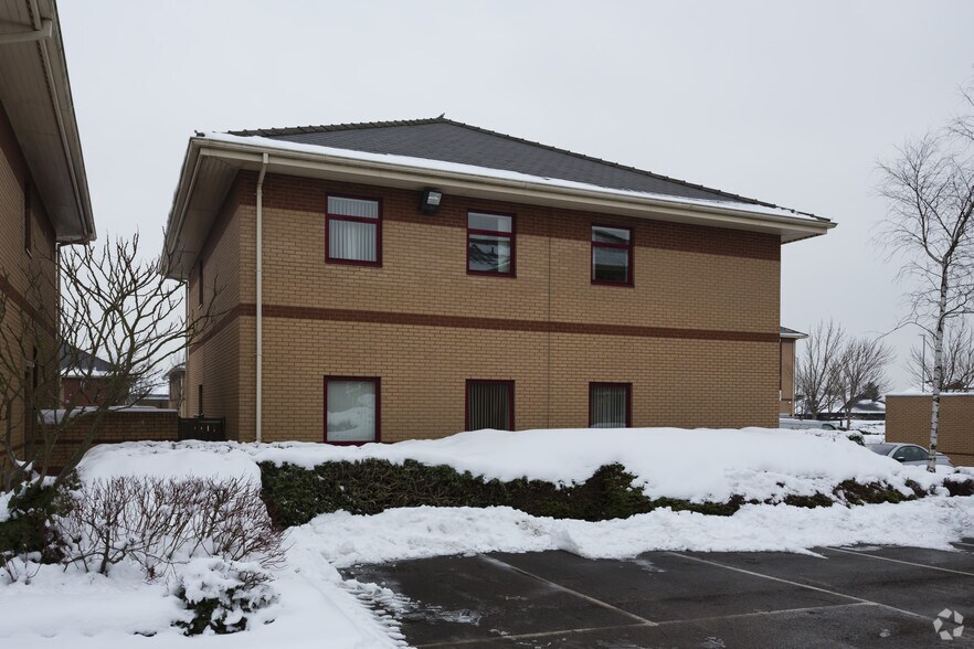 Bruntcliffe Rd, Morley à vendre - Photo de l’immeuble – Image 2 sur 3