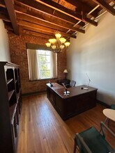 120 E Taylor St, Griffin, GA à louer Photo intérieure– Image 2 sur 3