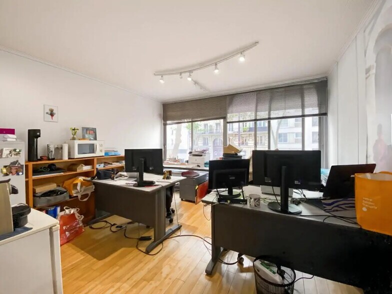 Bureau dans Paris à louer - Photo de l’immeuble – Image 1 sur 6
