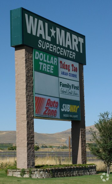 1052 S Turf Farm Rd, Payson, UT à louer - Photo de l’immeuble – Image 3 sur 9