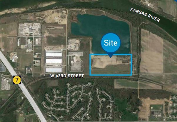 W 43rd St & Powell Dr, Shawnee, KS à vendre - Aérien – Image 1 sur 2